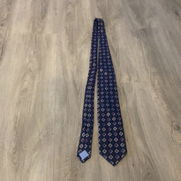 - Tino Cojura For  Harry Rosen neck tie made in Italy - Picture 7 of 16